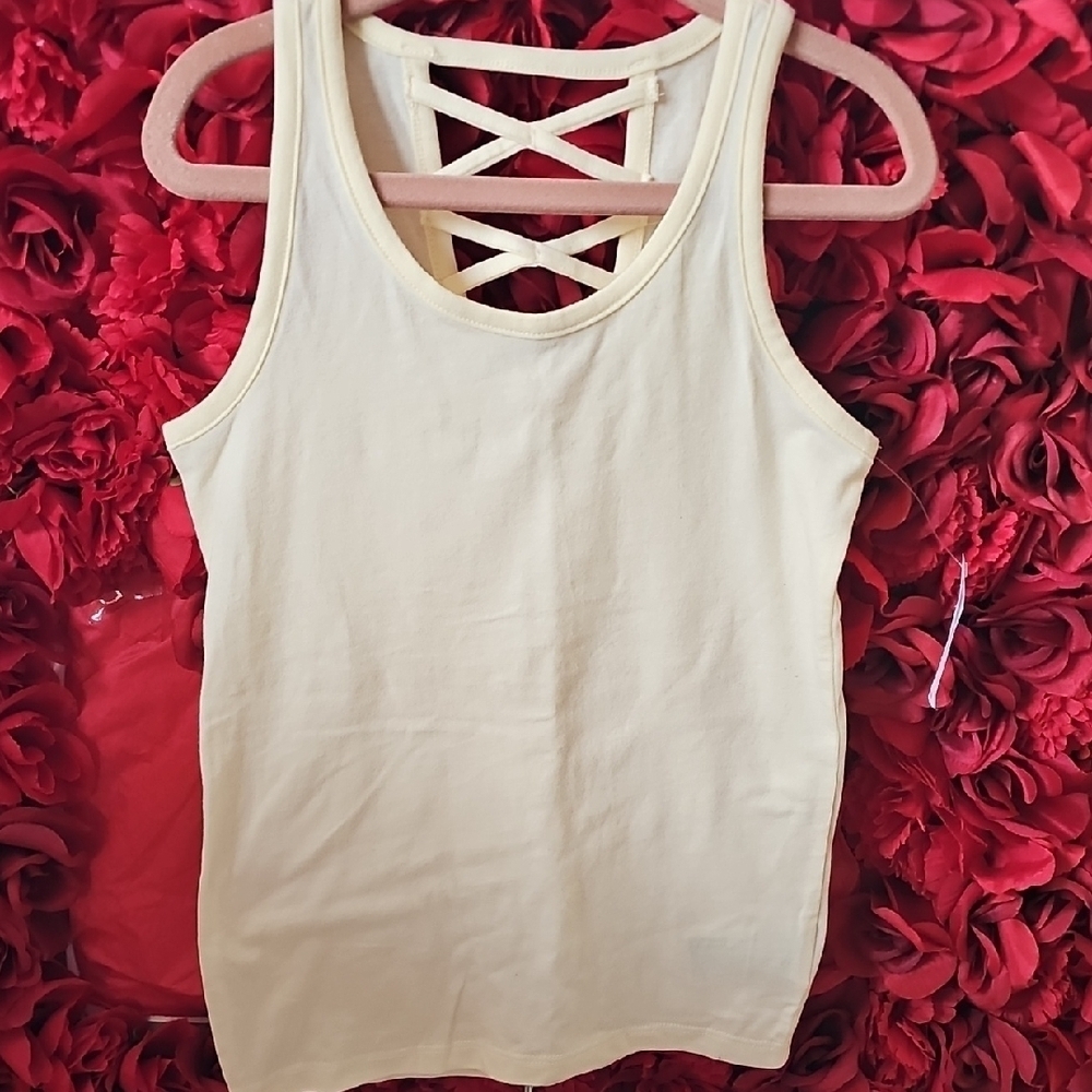 Old Navy NWT Girls Cream Tank Top Size Small 6/7